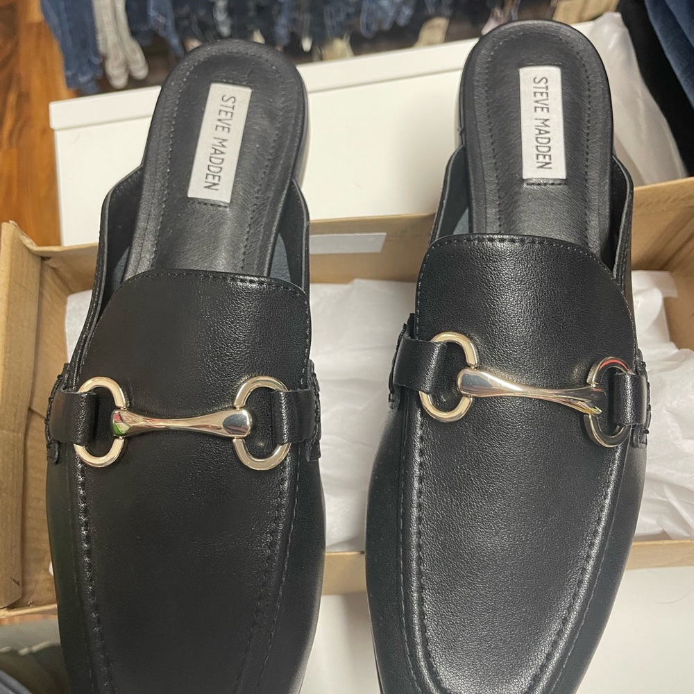 Steve Madden Clapton - Picture 3 of 4
